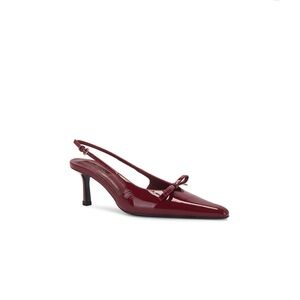 Quill Slingback in Bordeaux Patent
Tony Bianco